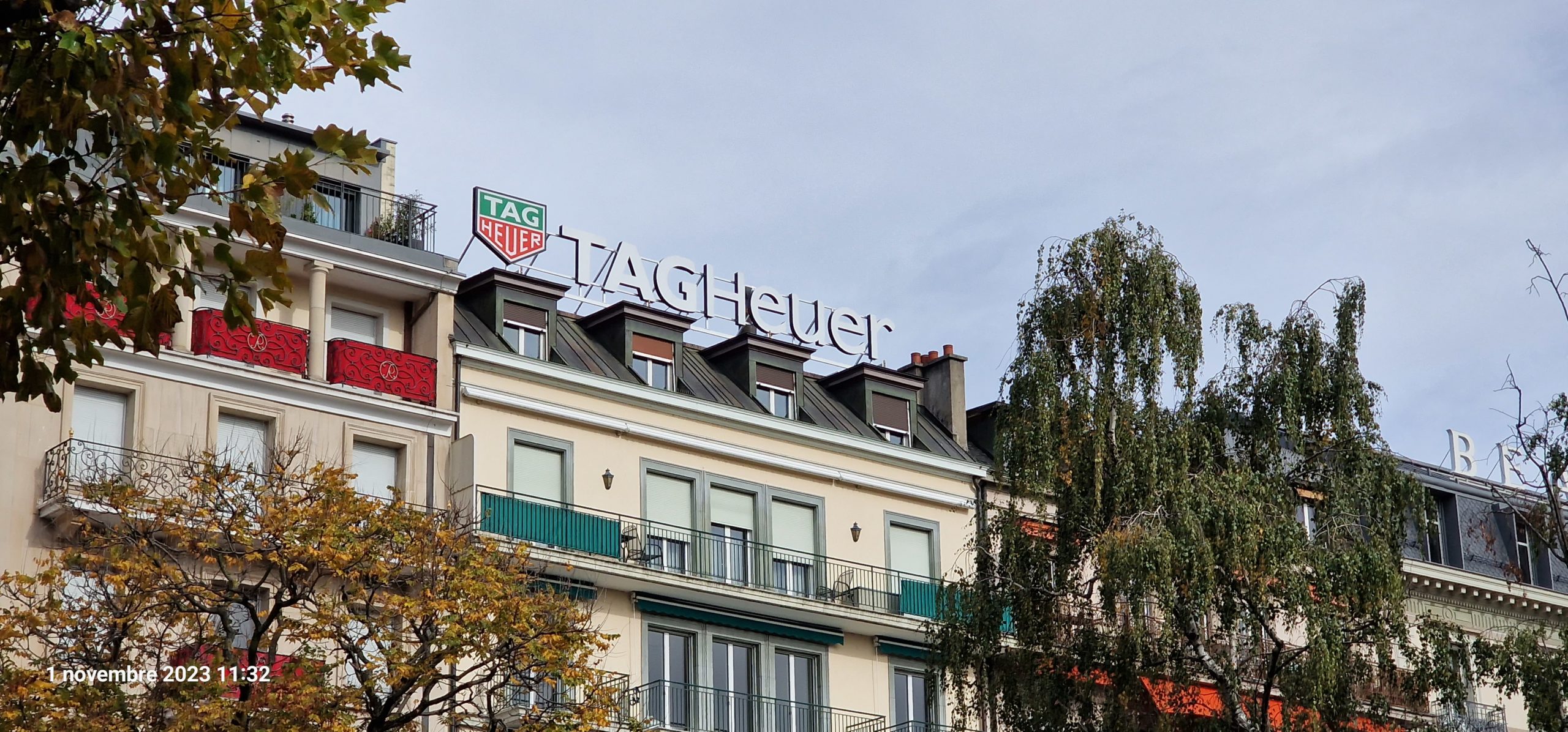 L’enseigne TAG HEUER  à Genève