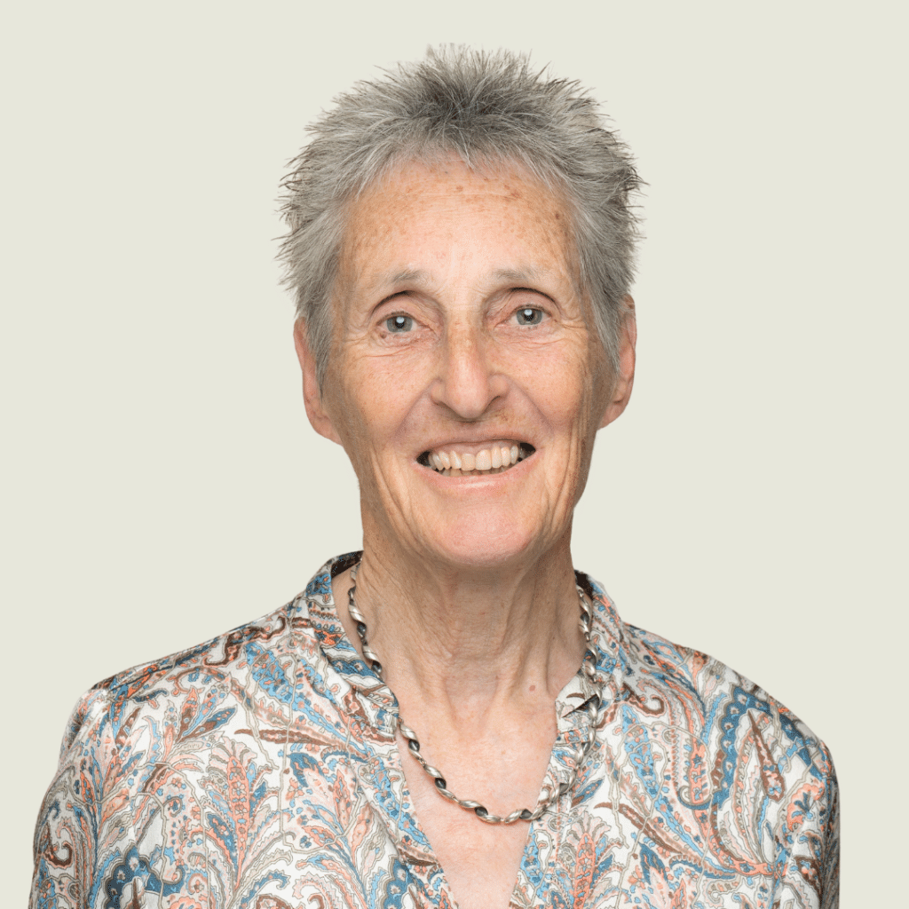 Portrait of Madeleine Miville, secretary of Force Promotion, in charge of administrative follow-up and day-to-day management.