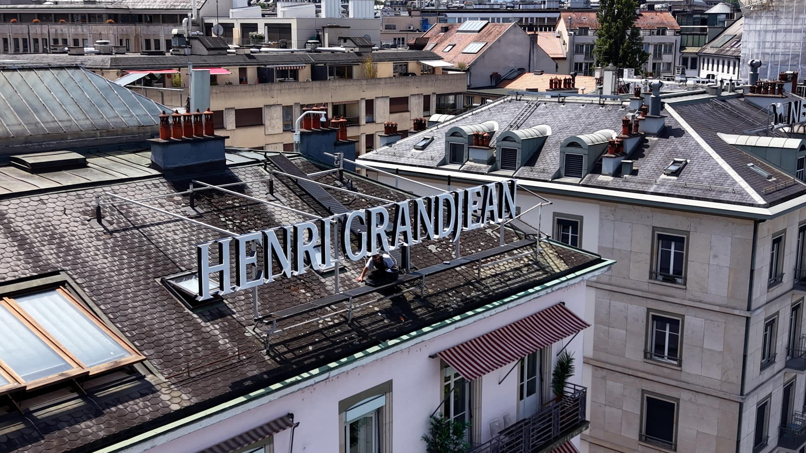 Henri Granjean, enseigne lumineuse rade de Genève